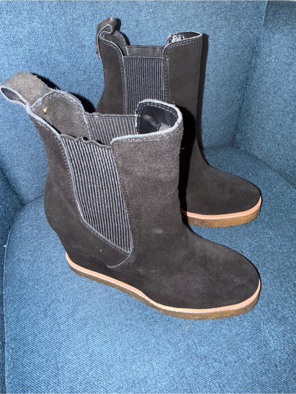 Steve Madden Black Suede Wedge Chelsea Boots